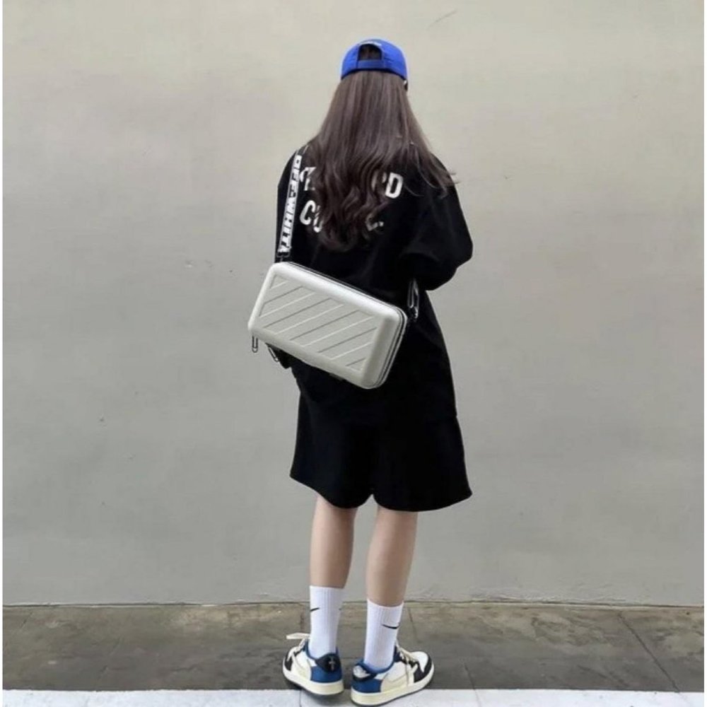 Off-White | Protection Box Crossbody Suitcase Bag | NEW - Picture 5 of 6